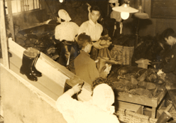 昭和40年ころのゴム工場の様子