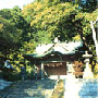 緑と古木に囲まれた忍路神社