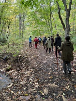 長橋なえぼ公園を歩く様子2