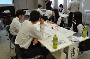 北陵中学校の話し合いの様子