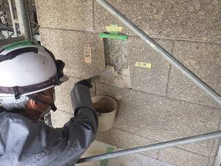 08 擬石補修(擬石材塗付け)