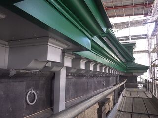 26 屋根軒先板金の更新状況