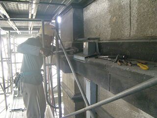 30 竪樋の撤去状況