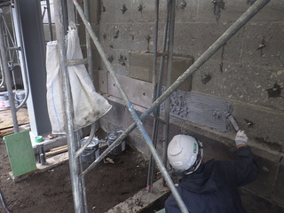 34.石塀の張石補修