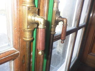 61 クレモンボルト